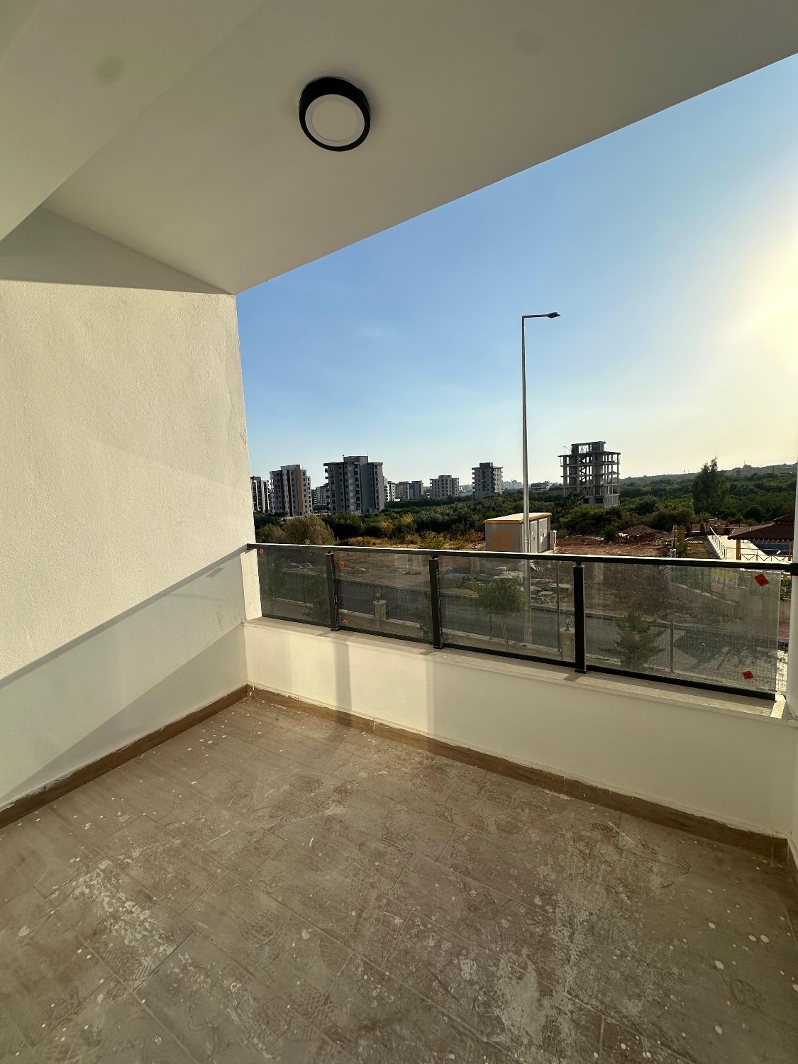 Mersin Lavinya Astoria’da 1+1 Lüks Kiralık Daire | Havuzlu & Güvenlikli - Resim 5