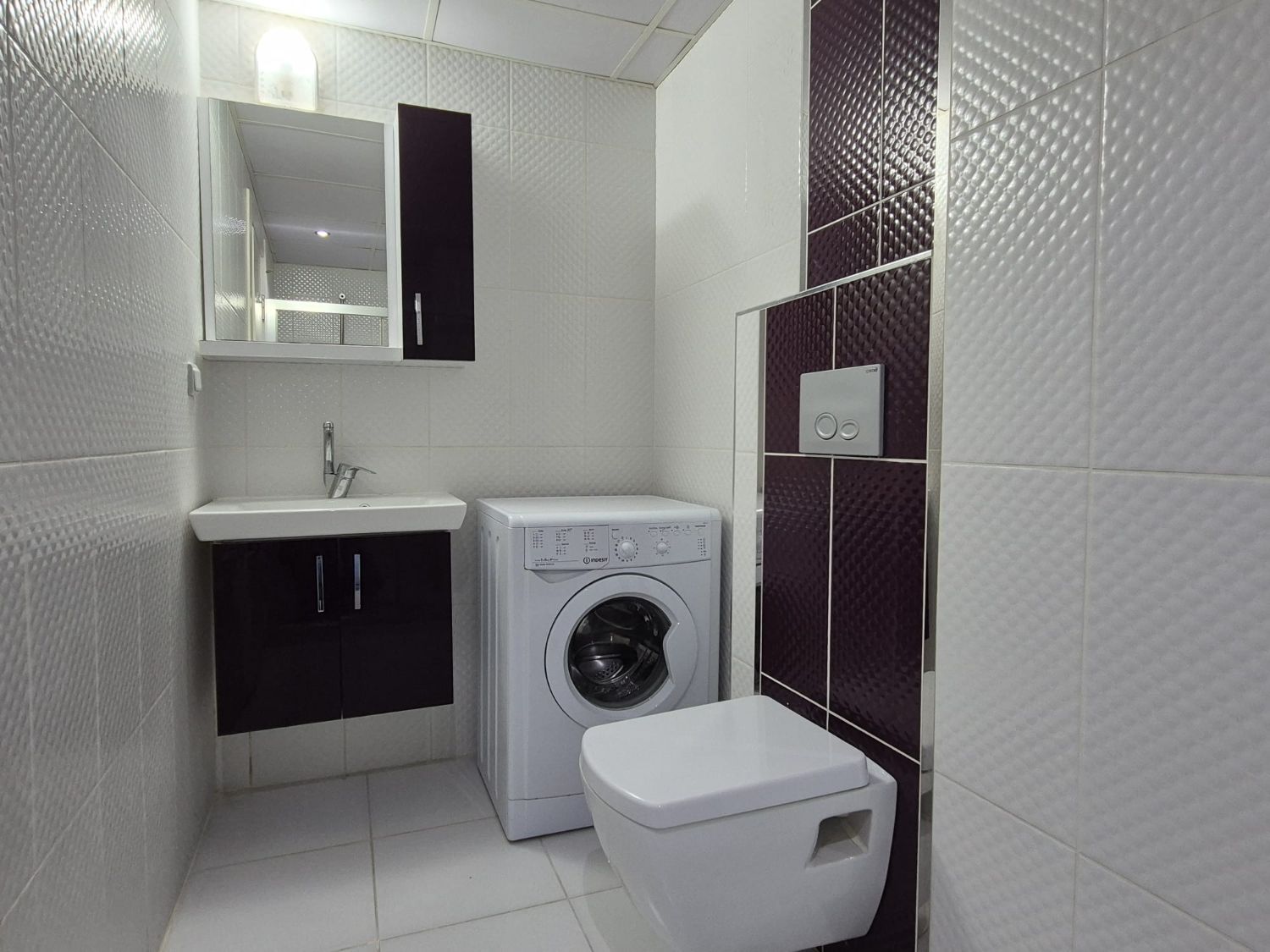 Hurma Mahallesi’nde Full Eşyalı 2+1 Daire – Havuz ve Dağ Manzaralı - Resim 15