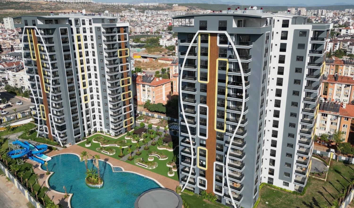 Zamur Towers’ta Kiralık 2+1 Daire | Havuz Manzaralı, Site İçinde - Resim 2