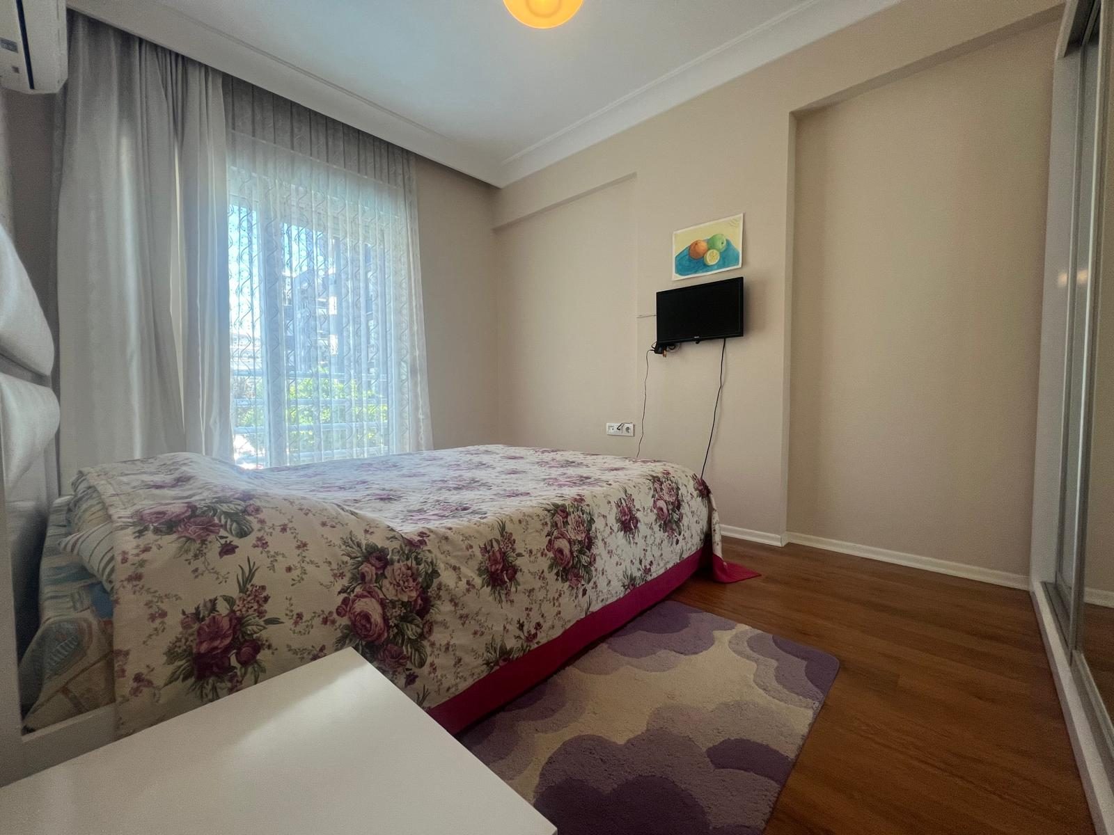 Konyaaltı Liman'da Satılık Full Eşyalı 1+1 Daire | Tuna Residence | Plaja 1 Km - Resim 8