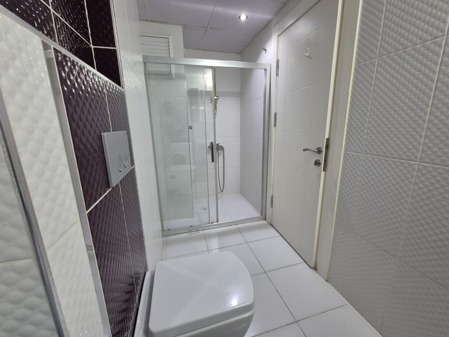 Hurma Mahallesi’nde Full Eşyalı 2+1 Daire – Havuz ve Dağ Manzaralı - Resim 16