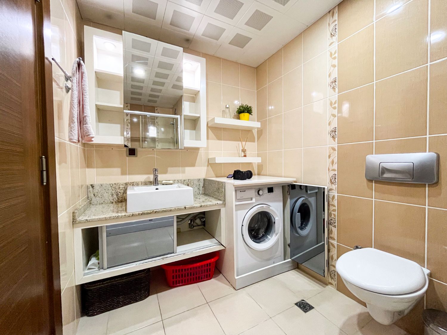 Furnished 2+1 Apartment in Kınacı Residence, Liman – Pool & Security - Resim 13