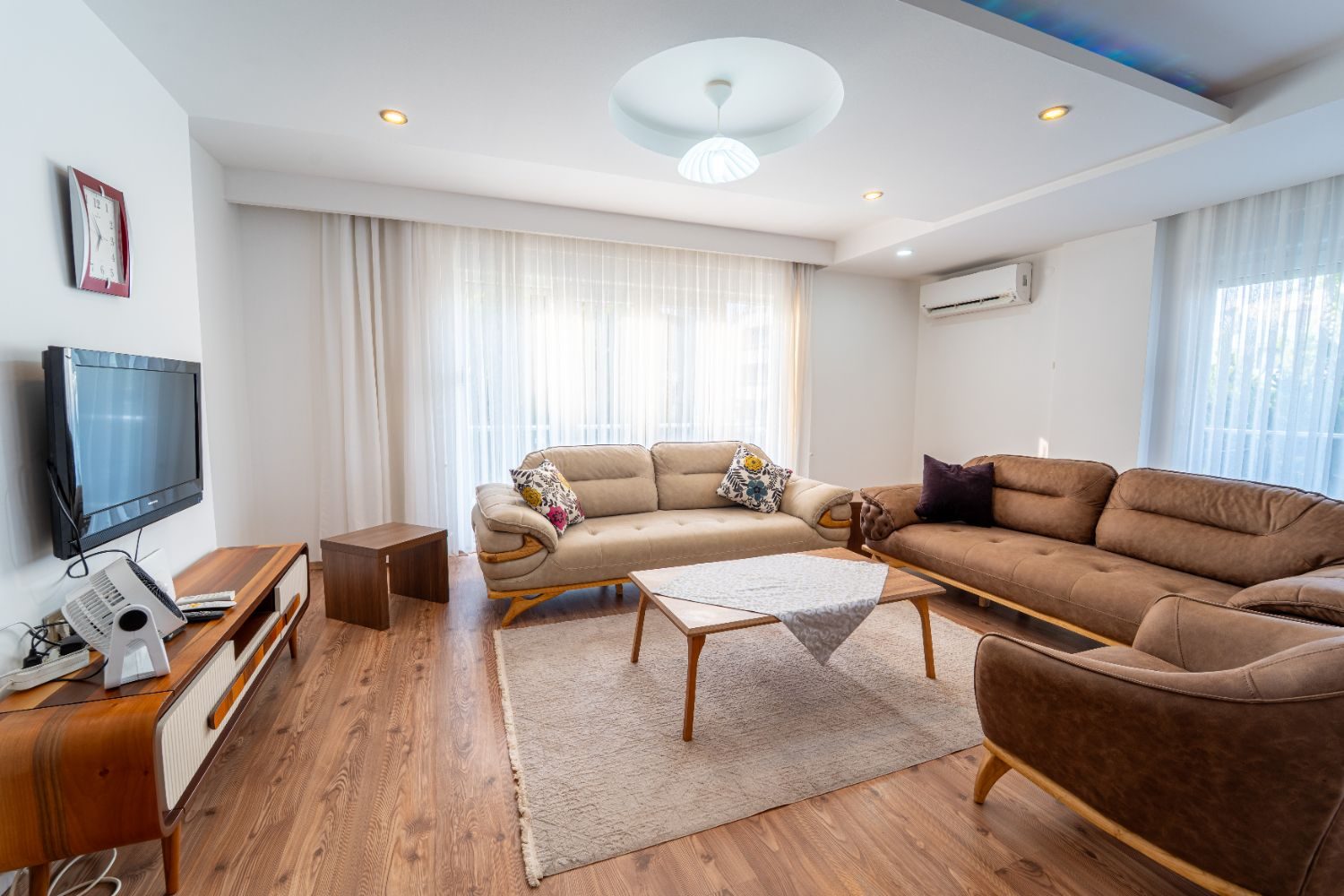 Antalya Konyaaltı Arapsuyu Sahile Yakın Full Eşyalı 2+1 Kiralık Daire - Resim 3