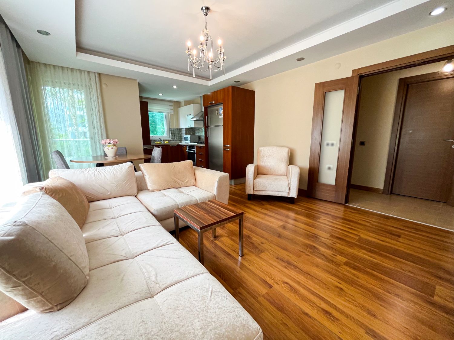 Furnished 2+1 Apartment in Kınacı Residence, Liman – Pool & Security - Resim 8