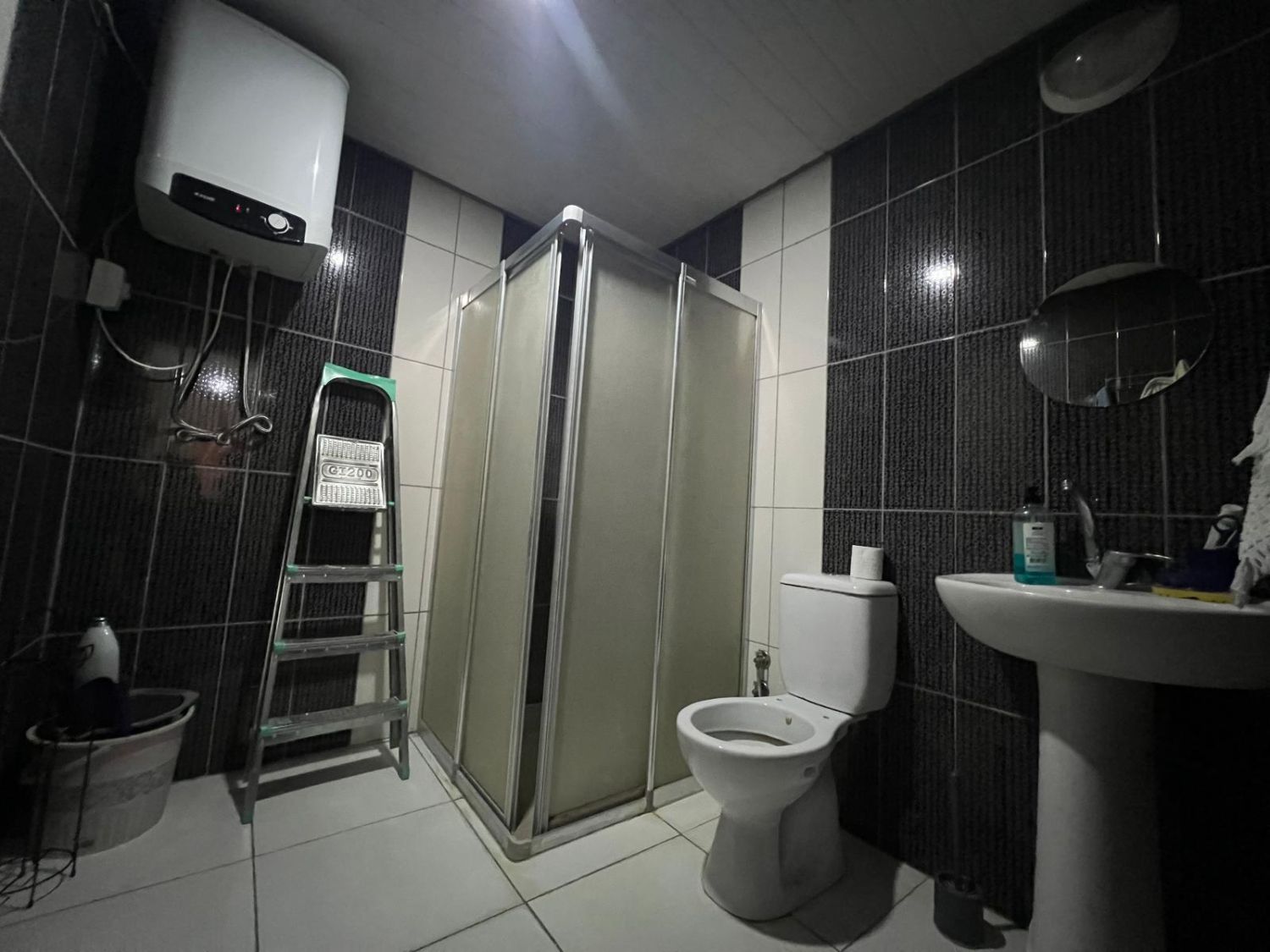 Kızılarık’ta Site İçinde Satılık 2+1 Ferah Daire – Çift Balkonlu - Resim 18