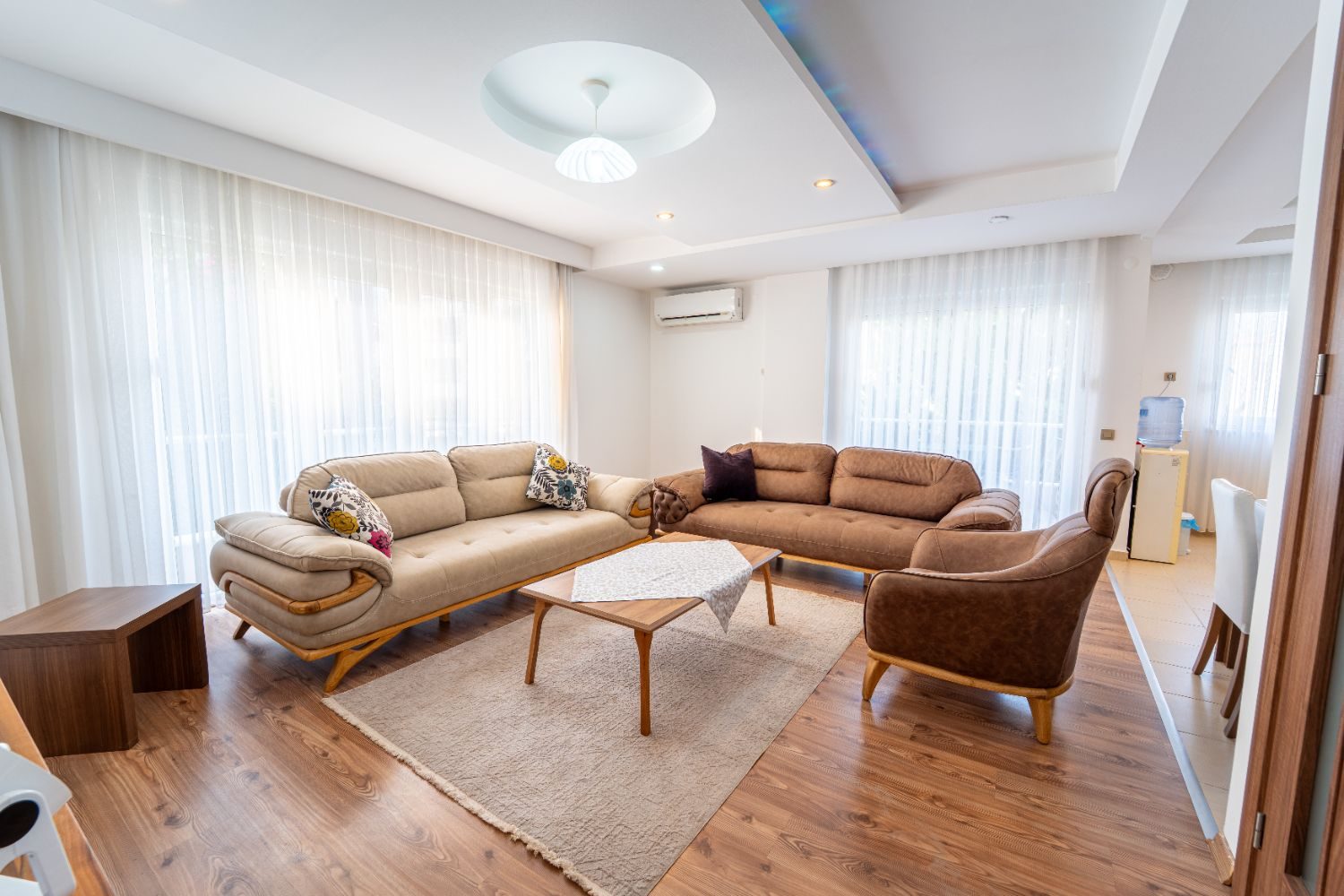 Antalya Konyaaltı Arapsuyu Sahile Yakın Full Eşyalı 2+1 Kiralık Daire - Resim 2