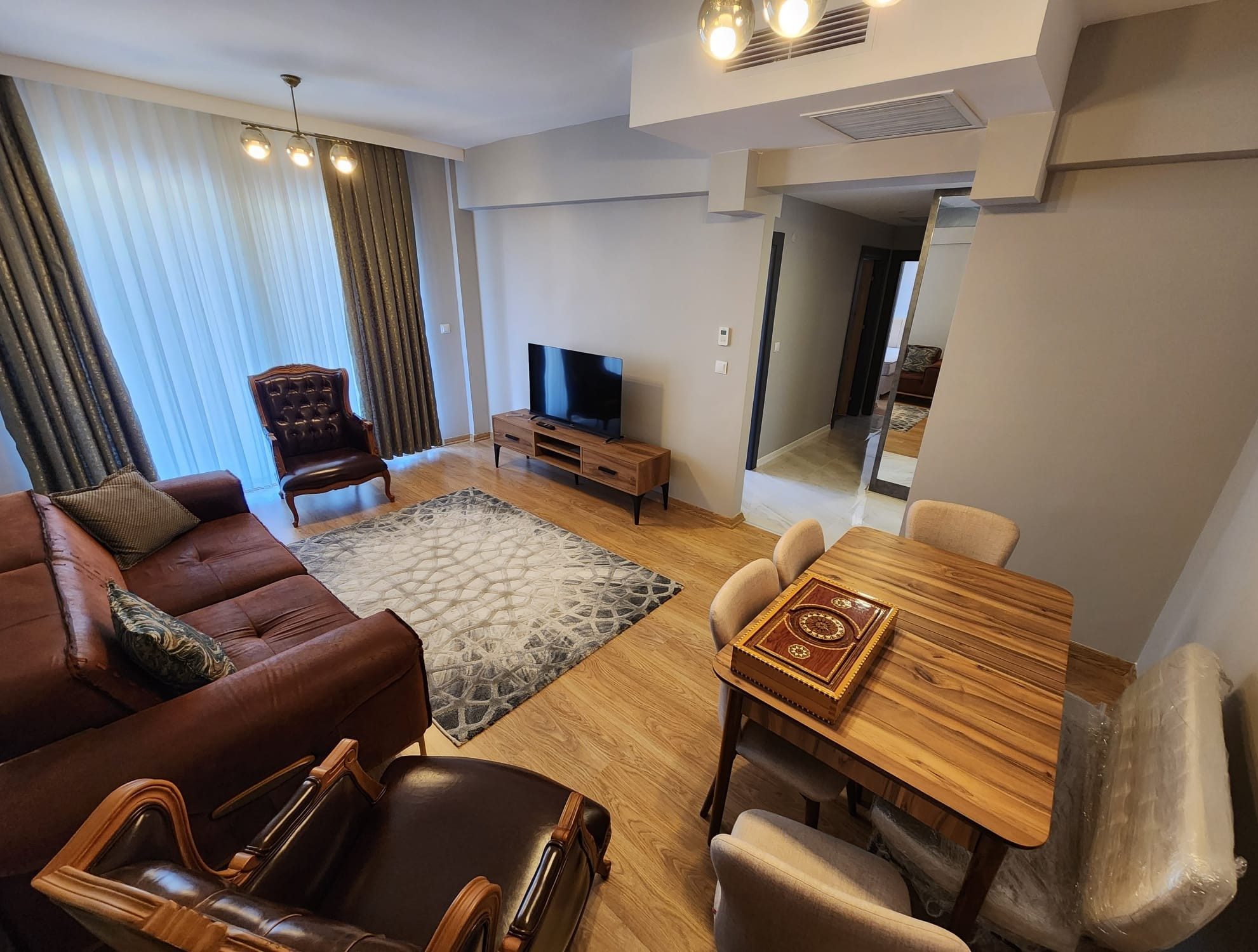 EKPA 1207 Sitesinde Full Eşyalı 2+1 Ayrı Mutfaklı Kiralık Daire - Resim 8