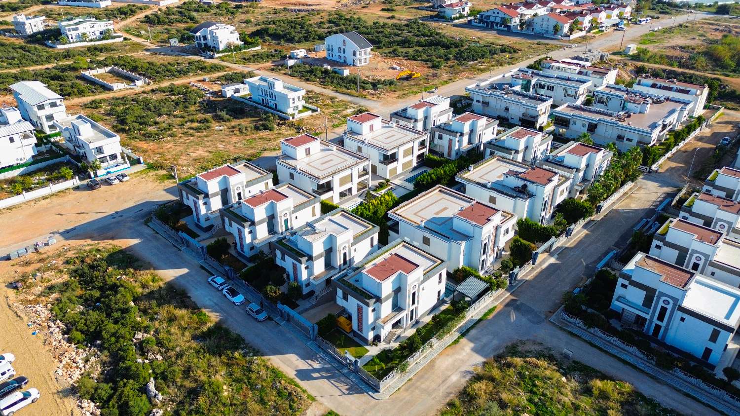 Luxury 3+1 Villa in Kemerağzı – Private Pool & SPA - Resim 5