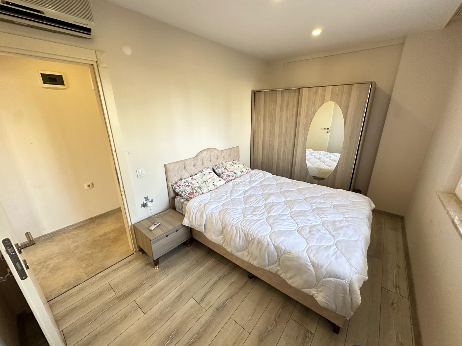 Aydoğmuş Mahallesi’nde Site İçi Full Eşyalı 1+1 Daire - Resim 10