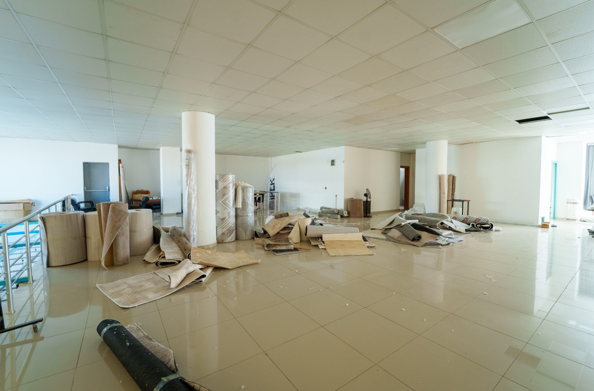 Antalya Ayanoğlu Mahallesi’nde Satılık 3 Katlı Plaza - Resim 17