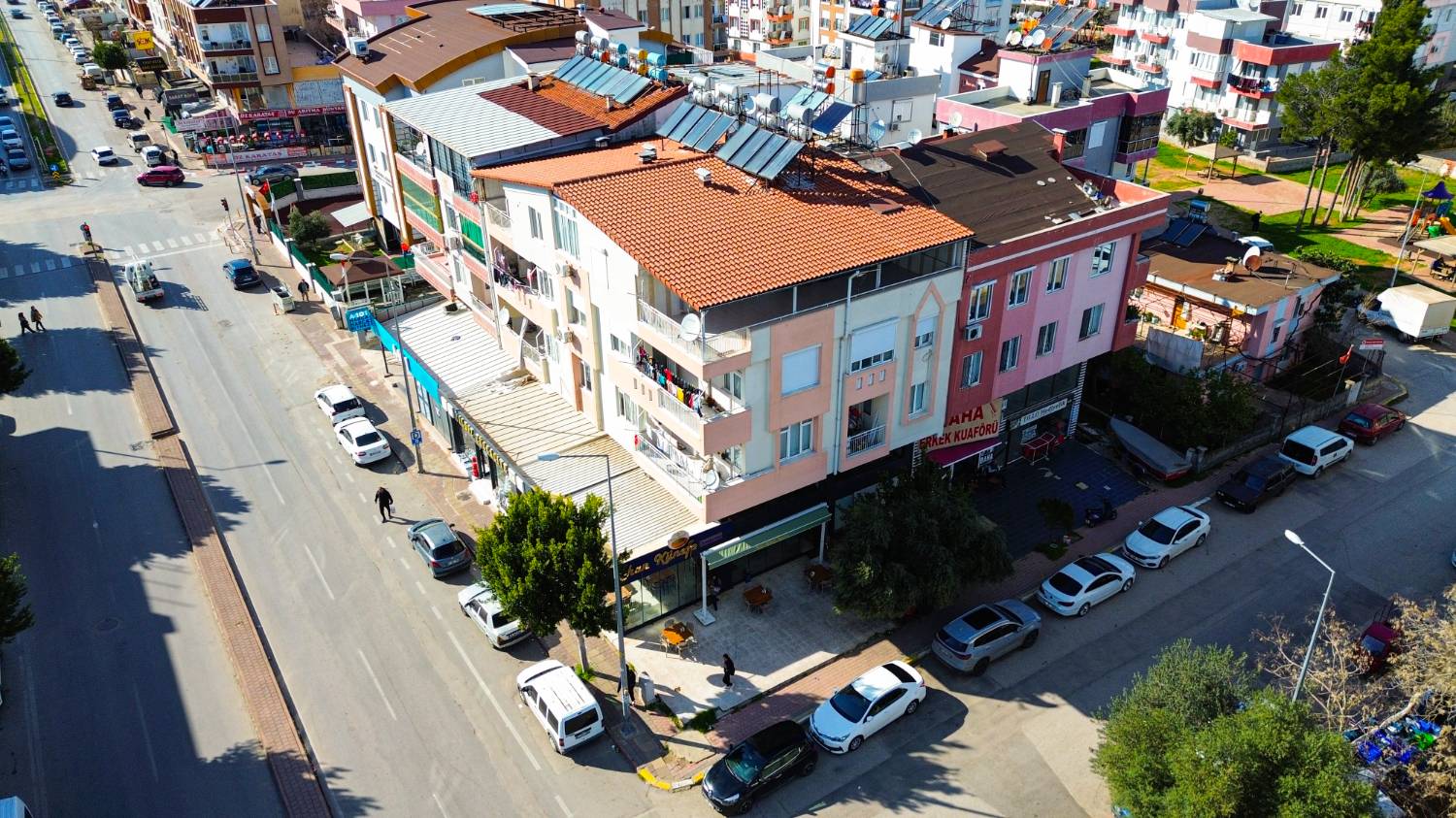 200 sqm Patisserie for Rent in Kepez Teomanpasa - Resim 3