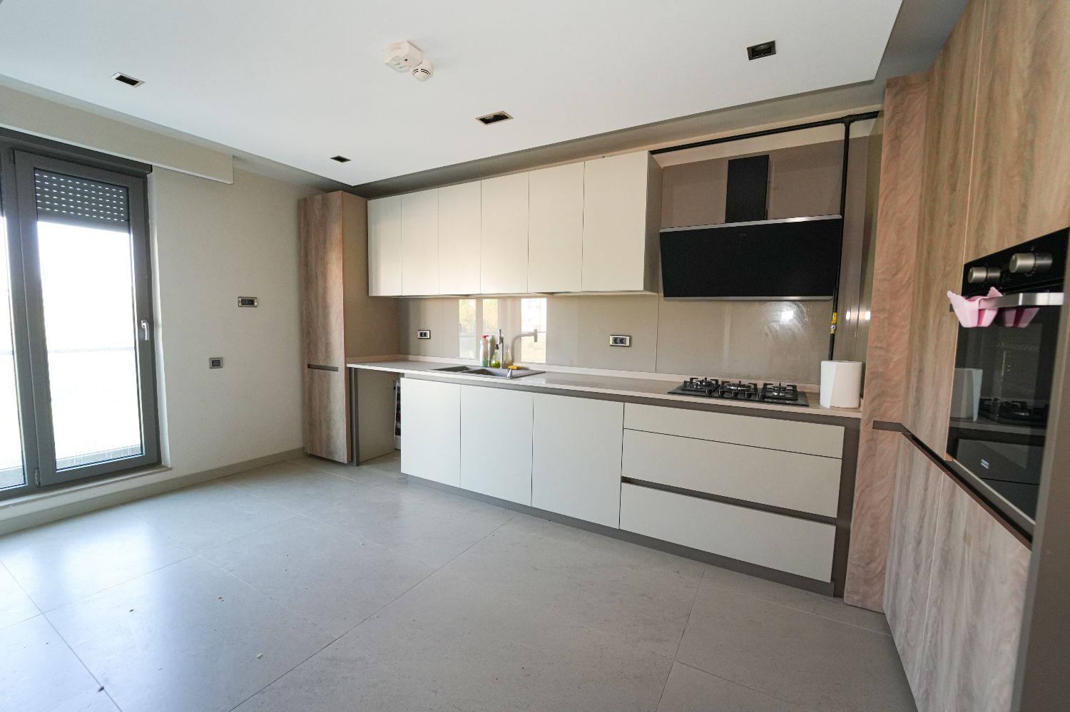 3+1 Luxury Apartment in Ozpinarlar Casamax – Pool & Security - Resim 10