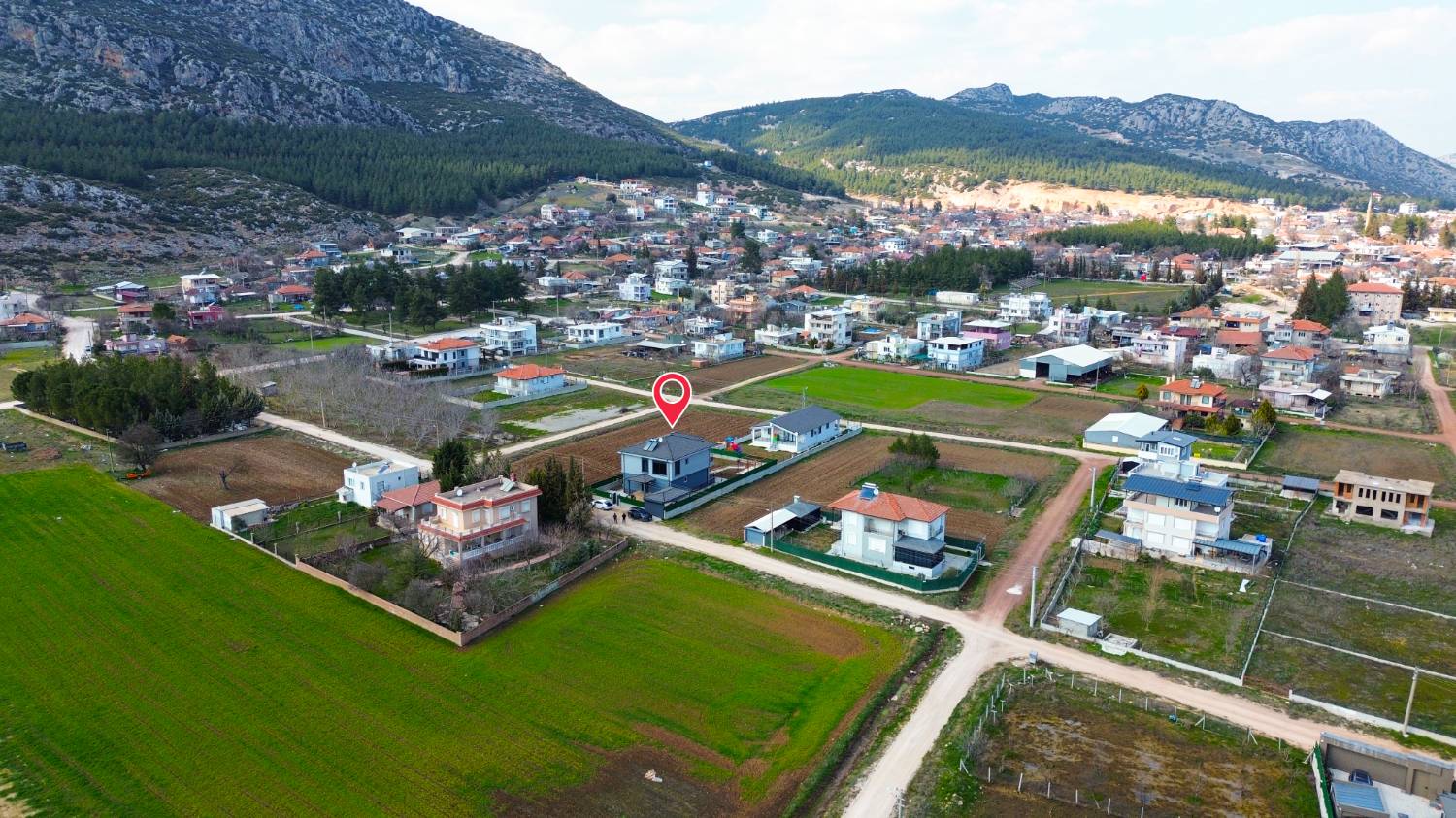Antalya Döşemealtı Bademağacı’nda Satılık Lüks 4+1 Villa | 290 m² - Resim 3