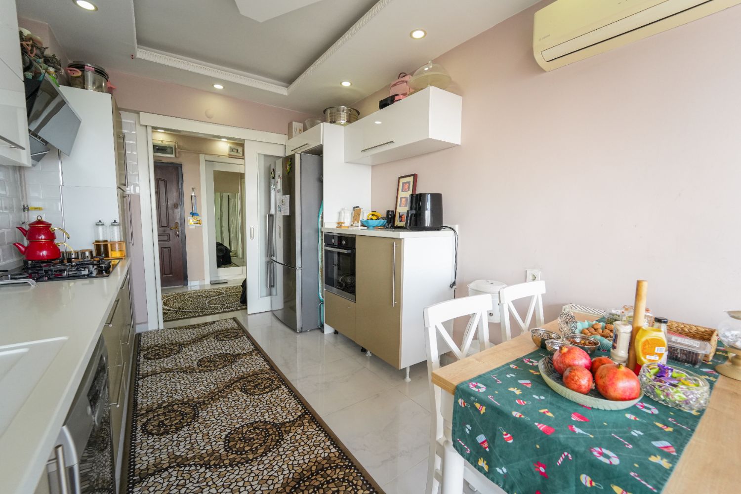 Konyaaltı Liman’da Deniz & Dağ Manzaralı 3+1 Satılık Daire - Resim 14