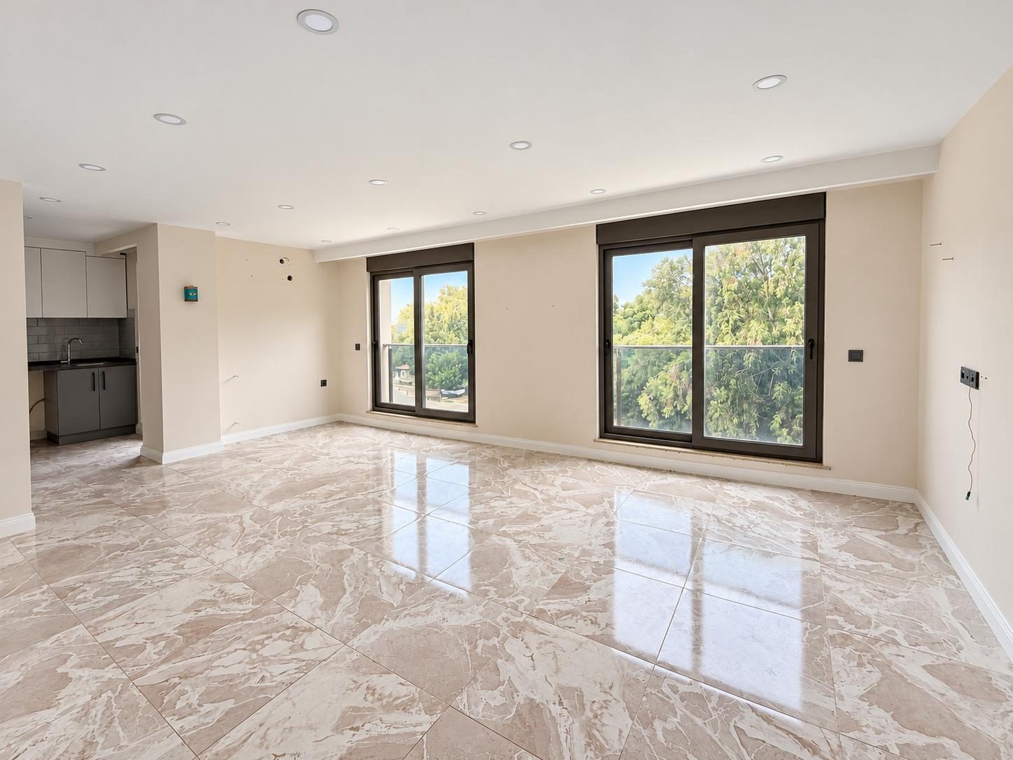 Konyaaltı Hurma Mahallesi Mount Side’da Dağ Manzaralı 2+1 Dubleks Daire - Resim 3