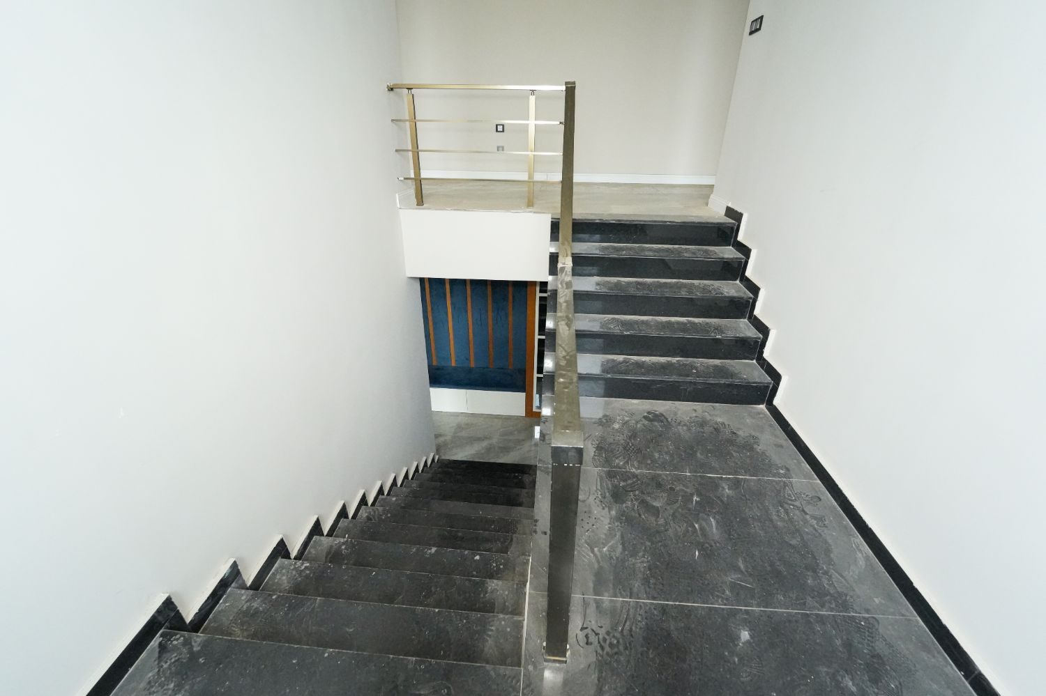 Kepez Gazi Mahallesi Zamur Towers’ta Geniş 5+1 Dubleks Daire – Lüks ve Konforun Zirvesi - Resim 22