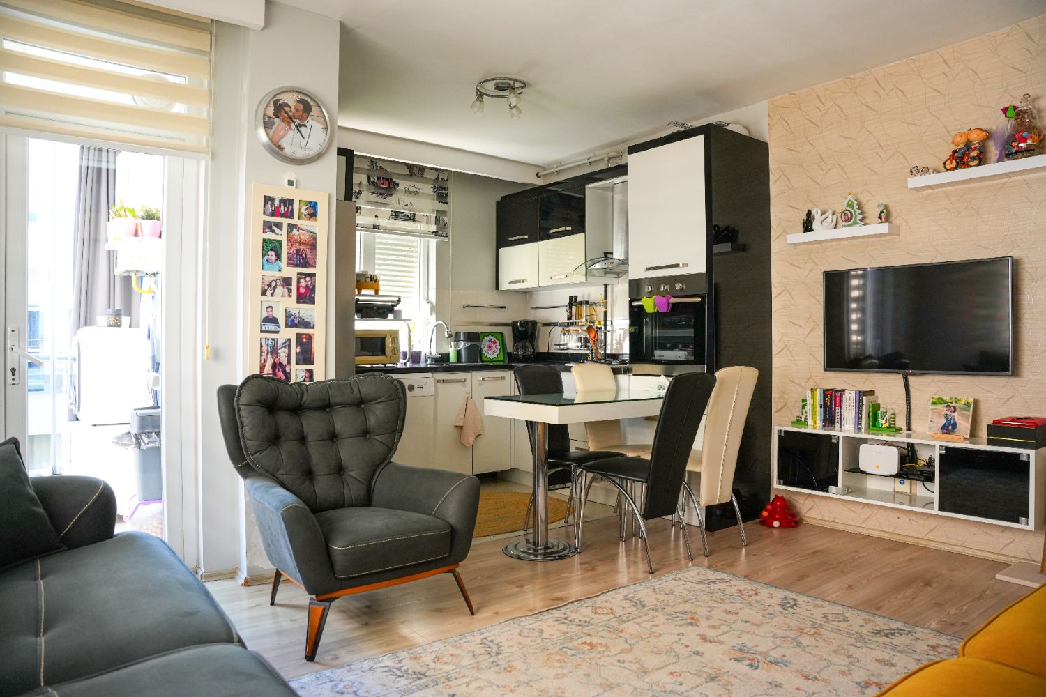 Furnished 2+1 Apartment in Molla Yusuf, RiverSide 2 Residence – Pool View - Resim 9