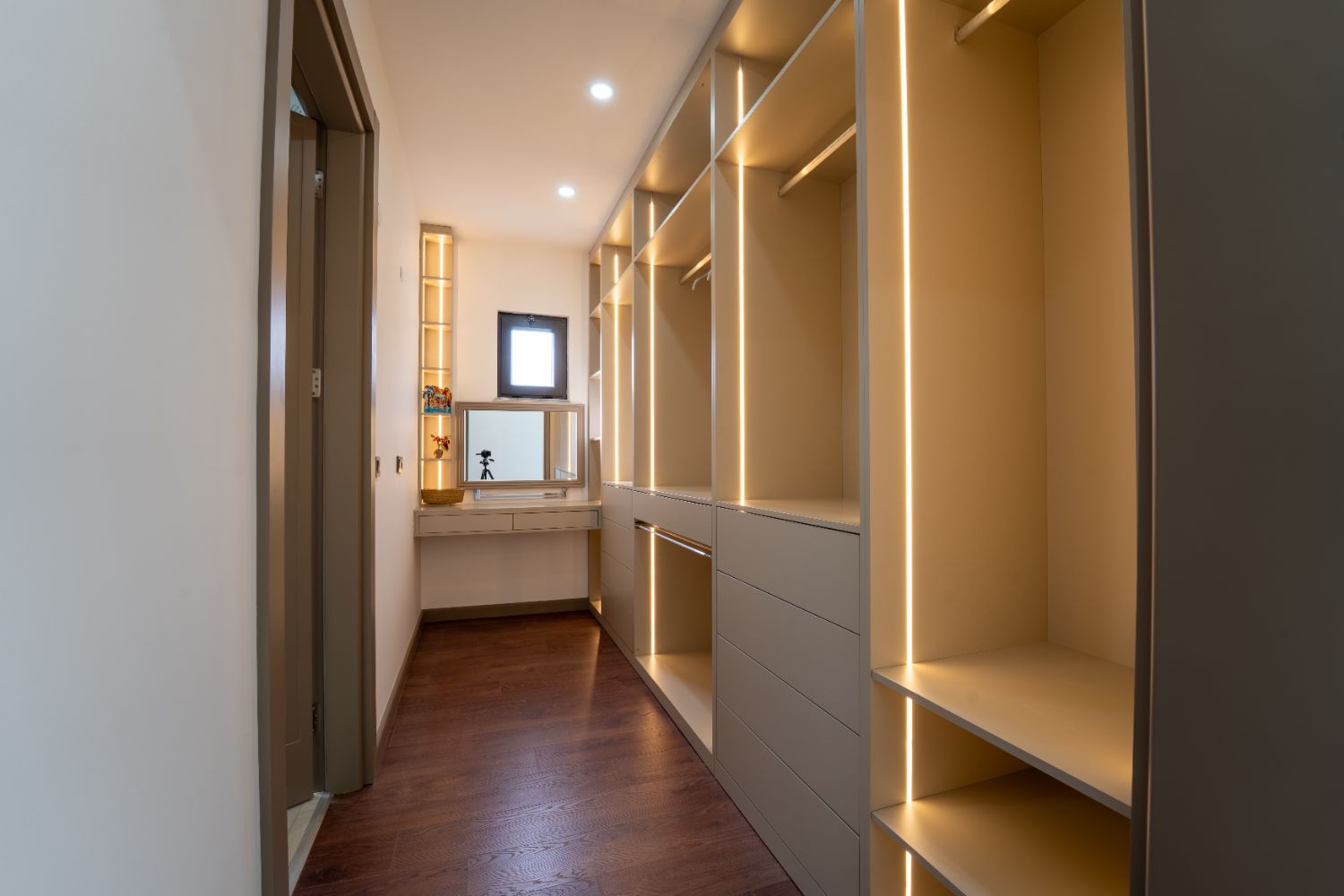 Antalya Döşemealtı Bademağacı’nda Satılık Lüks 4+1 Villa | 290 m² - Resim 23