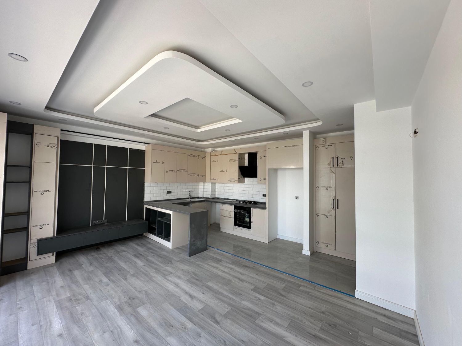 Zamur Garden’da 1+1 Satılık Daire – Havuzlu Güvenlikli Site - Resim 7