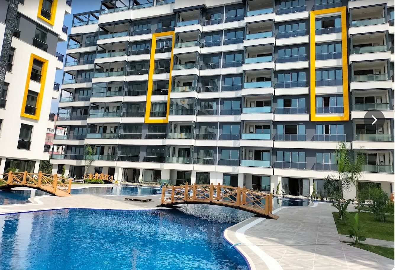 Nefes Antalya 4+1 Apartment – 205 m² with Island Kitchen