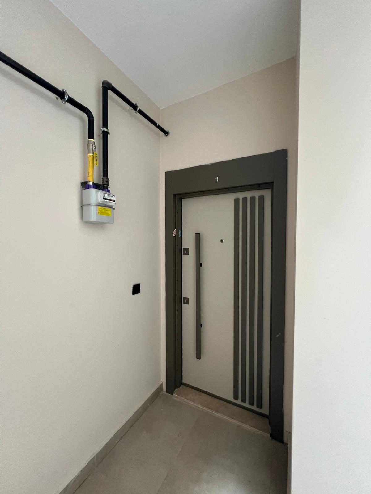 Antalya Kepez Sütçüler Caddesi Üzerinde Full Eşyalı Havuzlu 1+1 Kiralık Daire - Resim 2