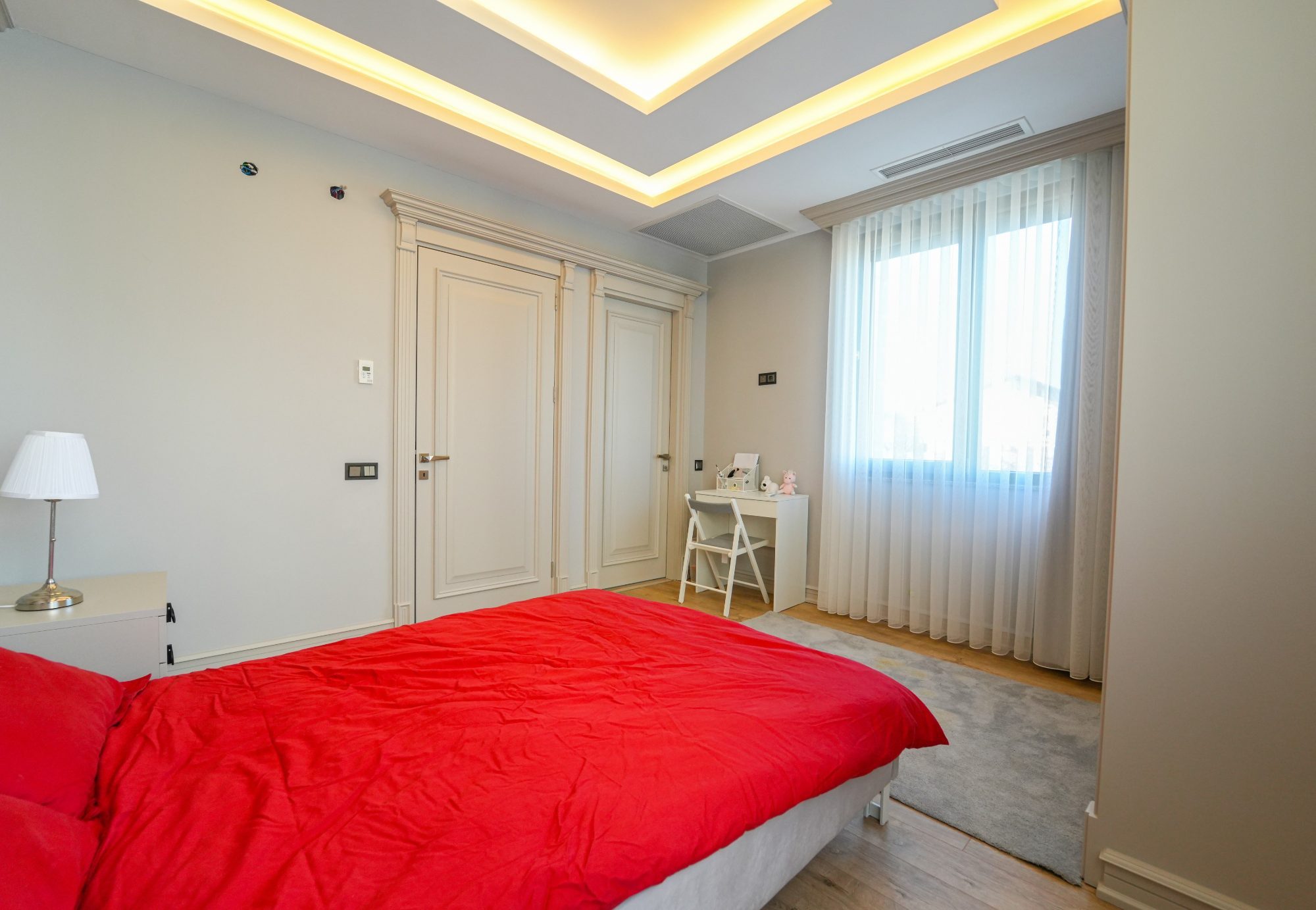 Kemerağzı Esilara Sitesi’nde Asansörlü, Çift Havuzlu 3+1 Satılık Villa - Resim 17