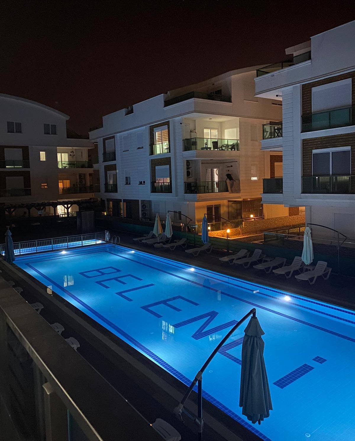 Konyaaltı Sarısu Green Valley’de Havuz Cepheli Eşyalı 2+1 Kiralık Daire - Resim 12