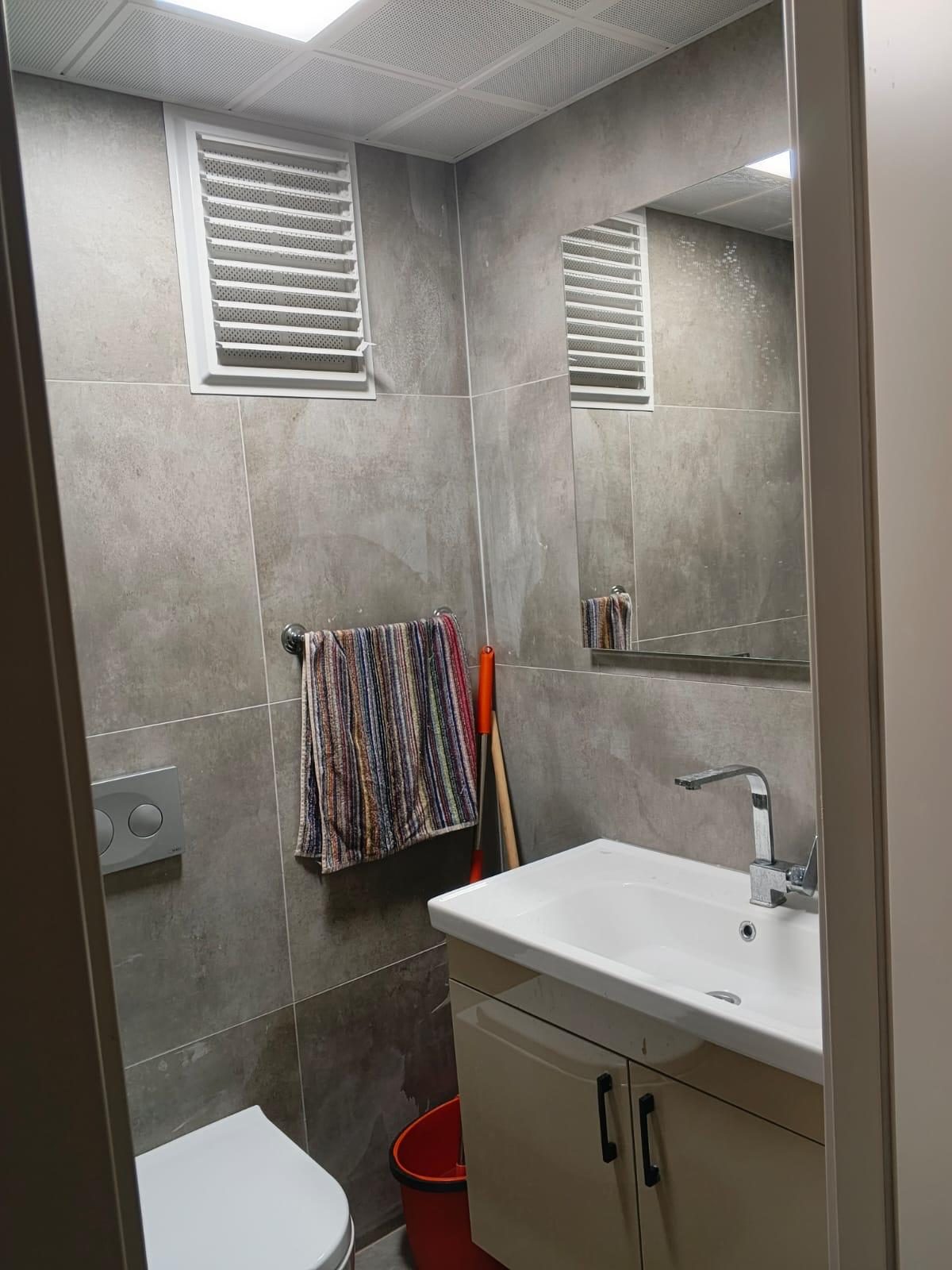 Triada Akdeniz Döşemealtı Yeniköy'de 1+1 Eşyalı Kiralık Daire - Resim 15