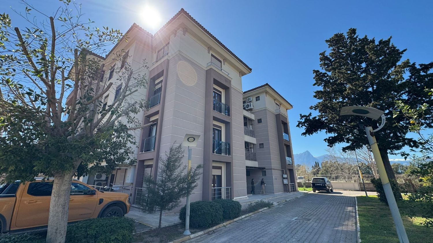 Konyaaltı Uluç Mahallesi Kiralık 4+1 Daire | Havuzlu Site İçinde 170 m² - Resim 18