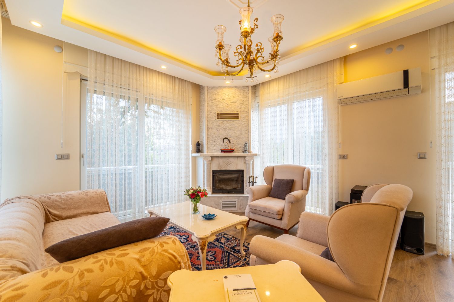 Yeşilbayır Altınkale’de 1050 m² Arsa İçinde Vatandaşlığa Uygun 5+1 Lüks Villa - Resim 10