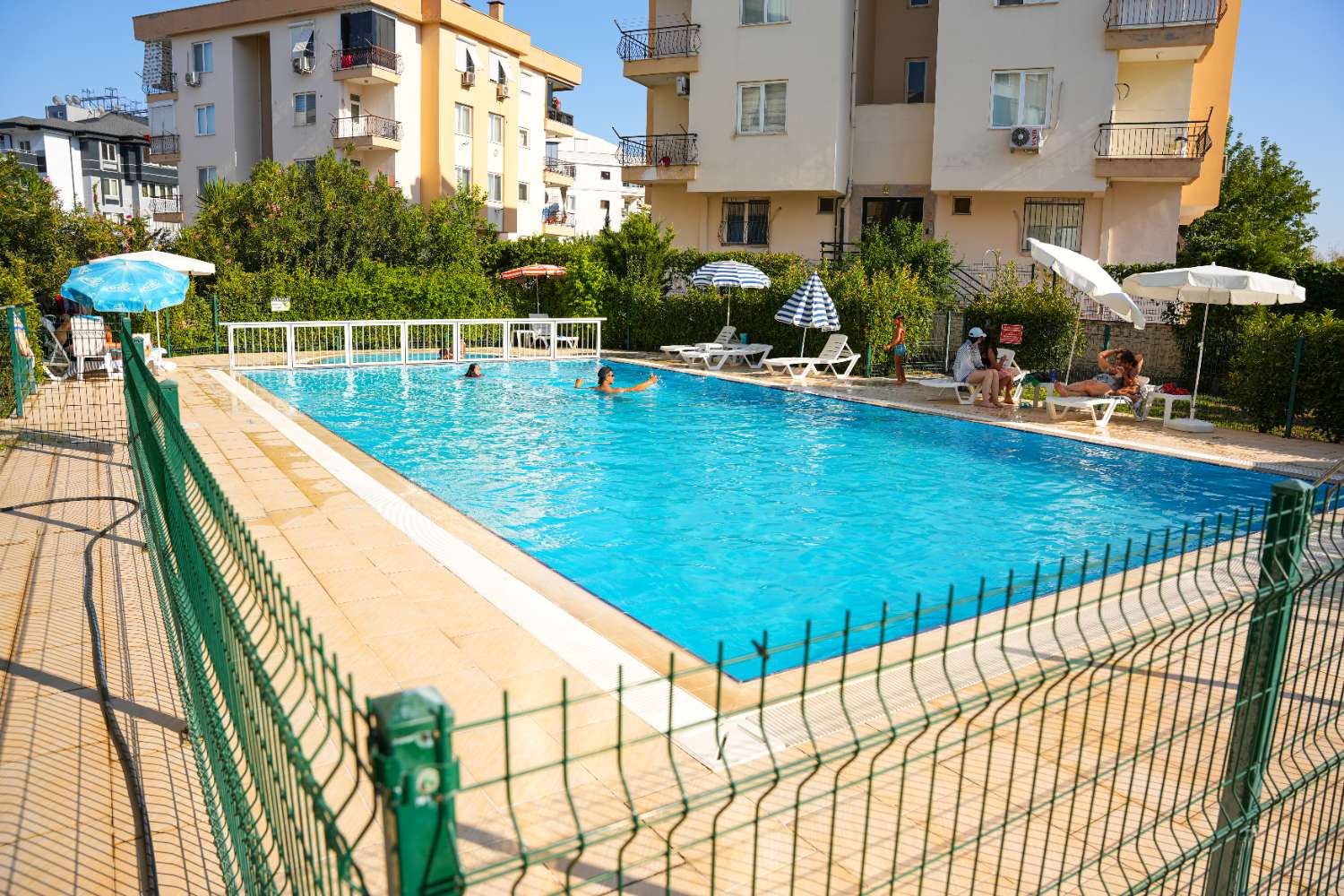 Furnished 2+1 Apartment in Molla Yusuf, RiverSide 2 Residence – Pool View - Resim 6