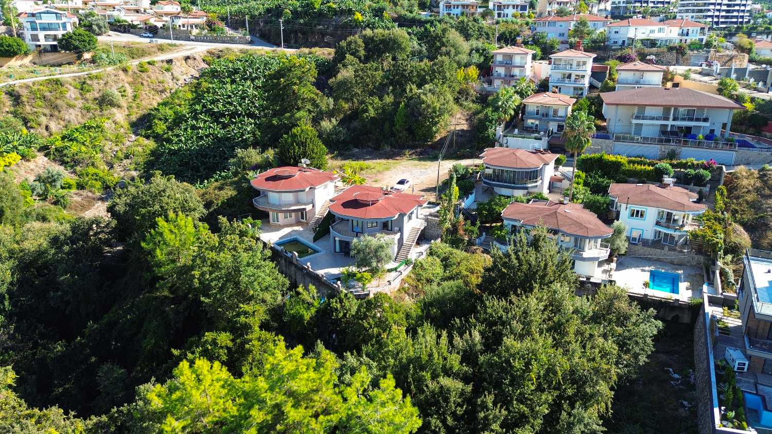 Renovated 4+1 Detached Villa in Kargıcak – Sea & Mountain View - Resim 3