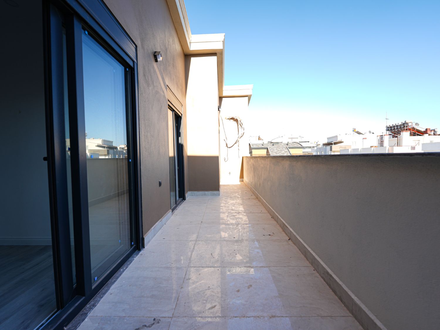 Bahçelievler’de Denize 100 m Lüks 4+1 Dubleks Daire - Resim 7