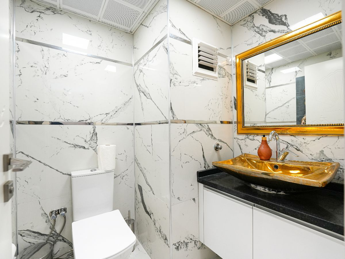 Office for Sale in Kalekapısı Antalya | 90 m², Fully Renovated, Central Location - Resim 22