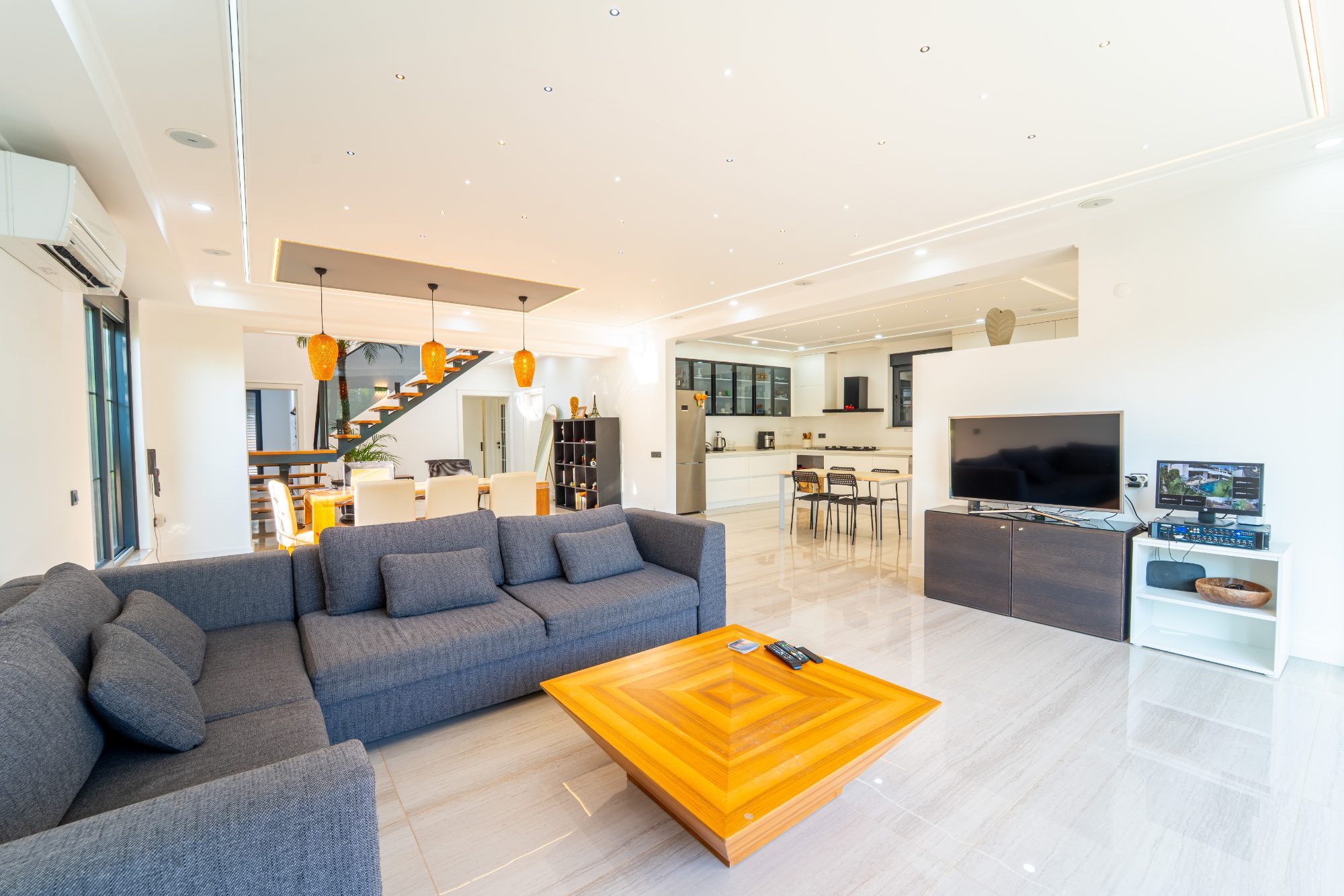 Antalya Lara Ermenek’te Özel Havuzlu Ultra Lüks 4+1 Müstakil Villa - Resim 8