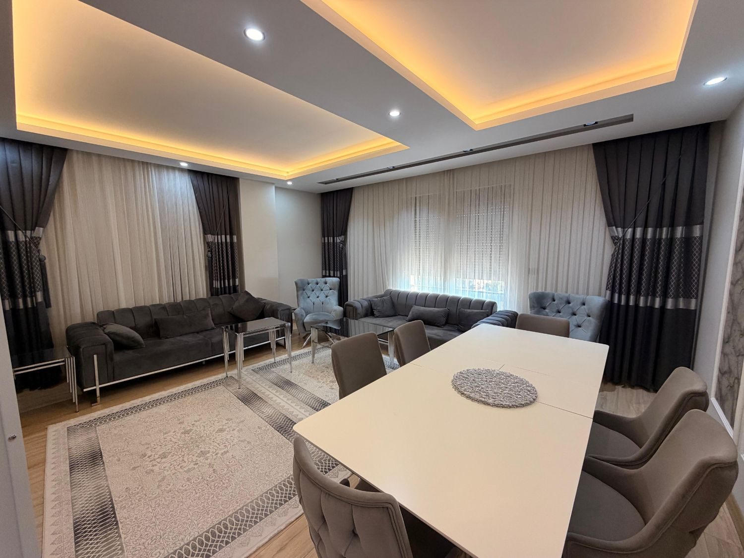 Aydoğmuş Mahallesi'nde Site İçinde Taşınmaya Hazır Full Eşyalı 3+1 Daire - Resim 9
