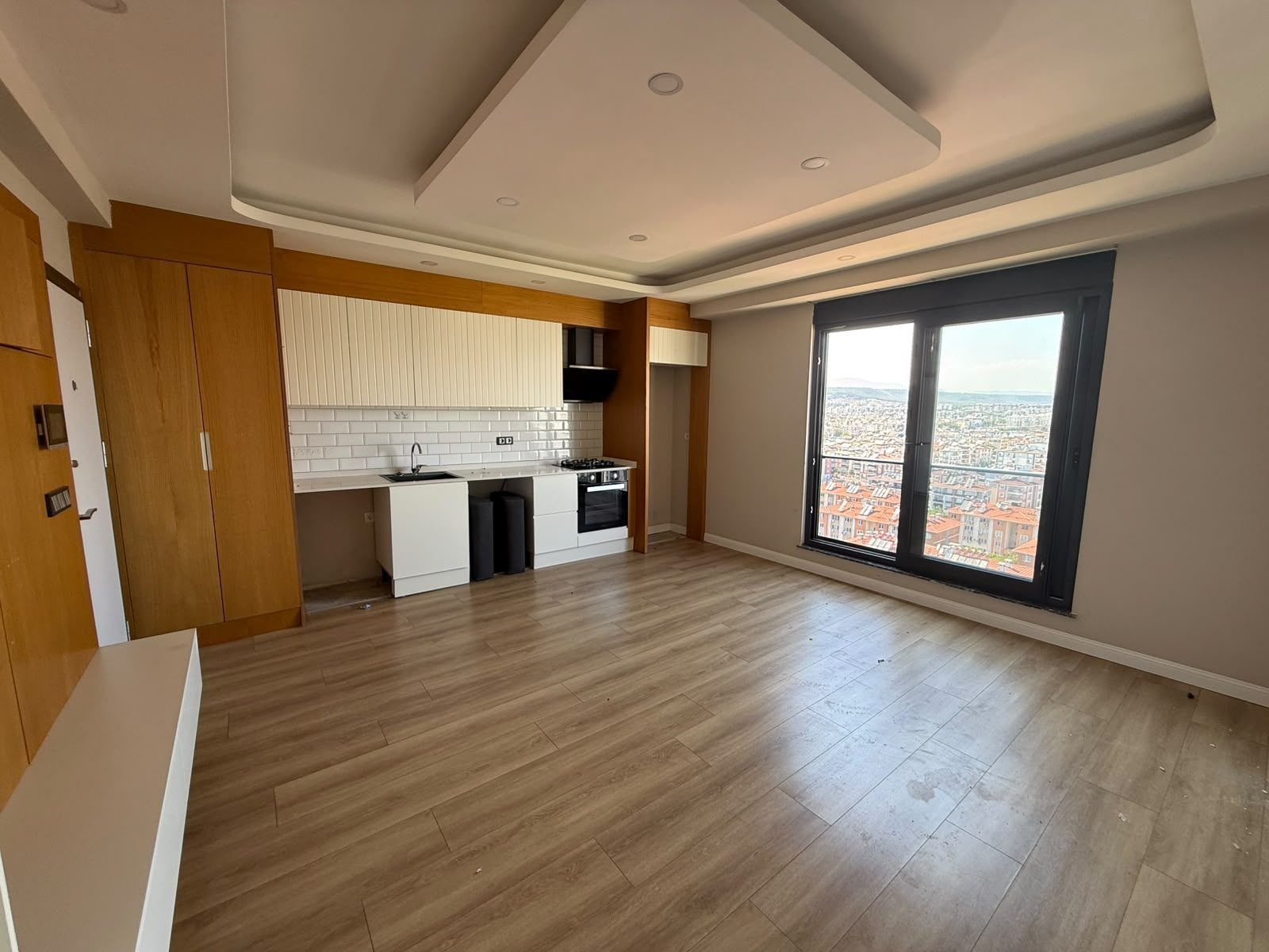 Kepez Gazi Mahallesi Zamur Towers’da Satılık 1+1 Daire | Eşsiz Manzara - Resim 6