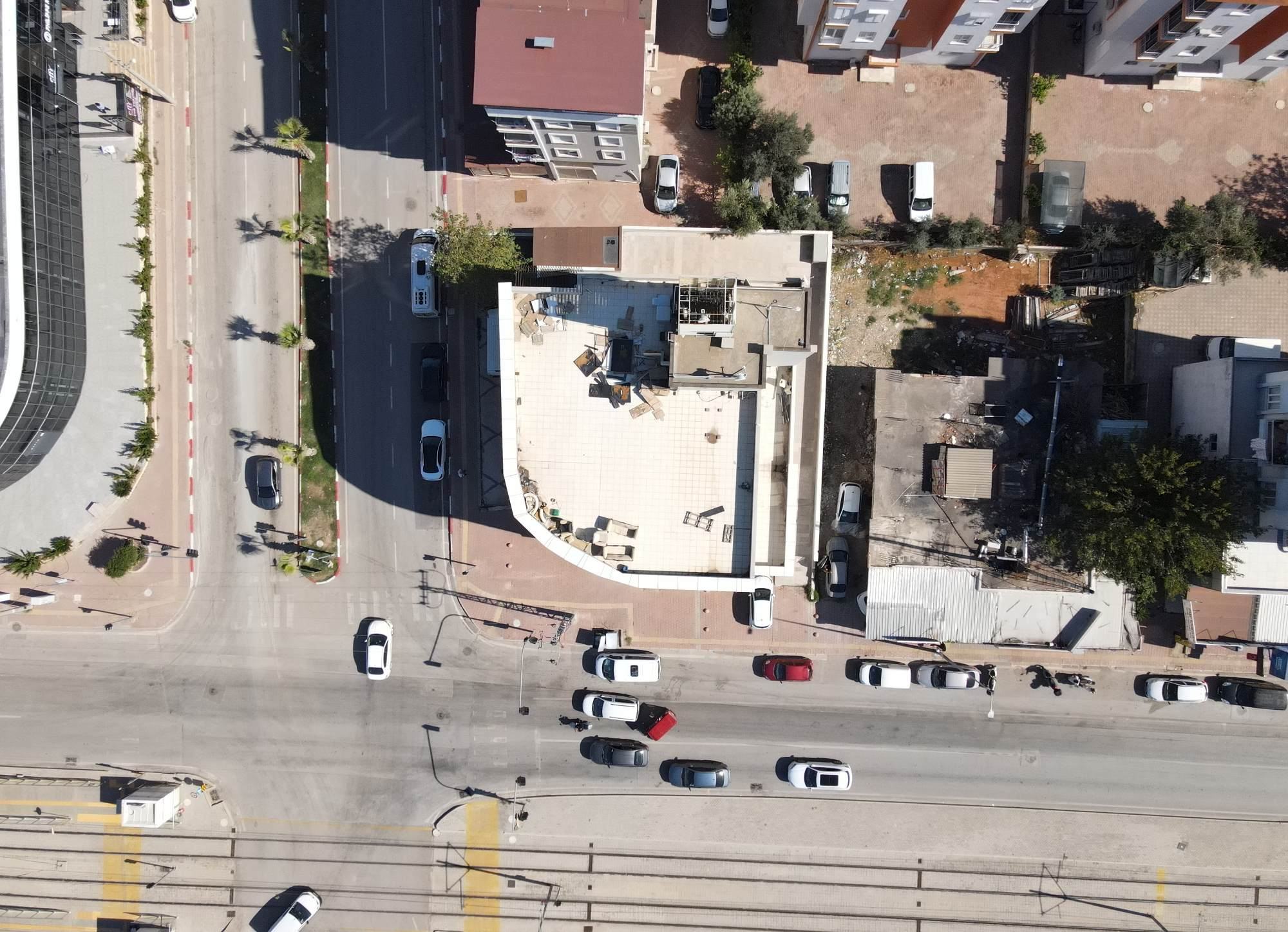 Antalya Ayanoğlu Mahallesi’nde Satılık 3 Katlı Plaza - Resim 7