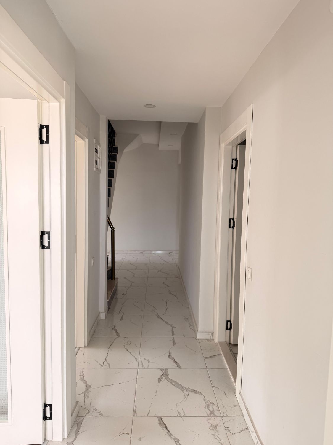 Mevlana Caddesi Üzeri 4+1 Dubleks Satılık – 200 m², Ofis & Daire Uygun - Resim 13