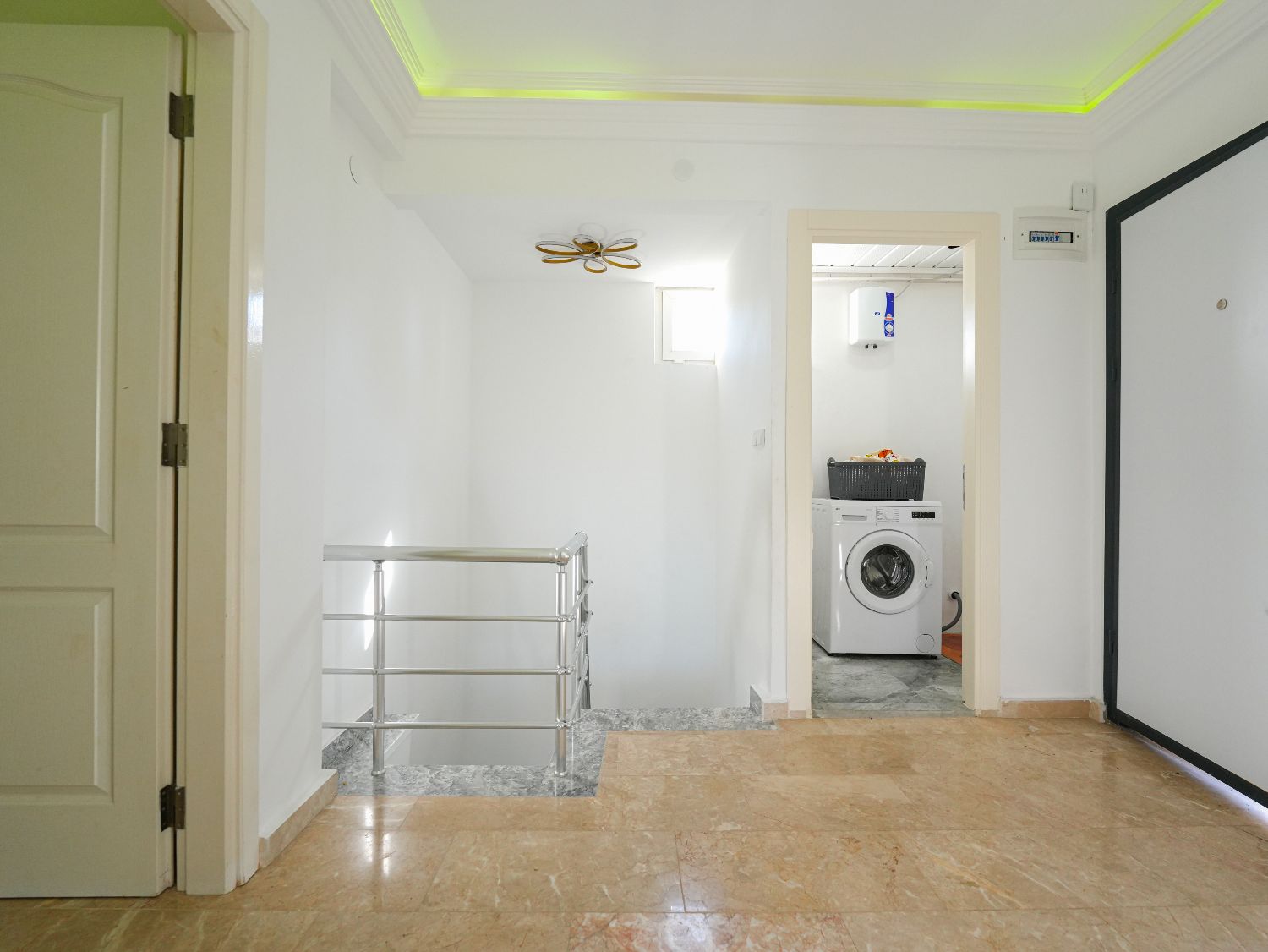 Renovated 4+1 Detached Villa in Kargıcak – Sea & Mountain View - Resim 14