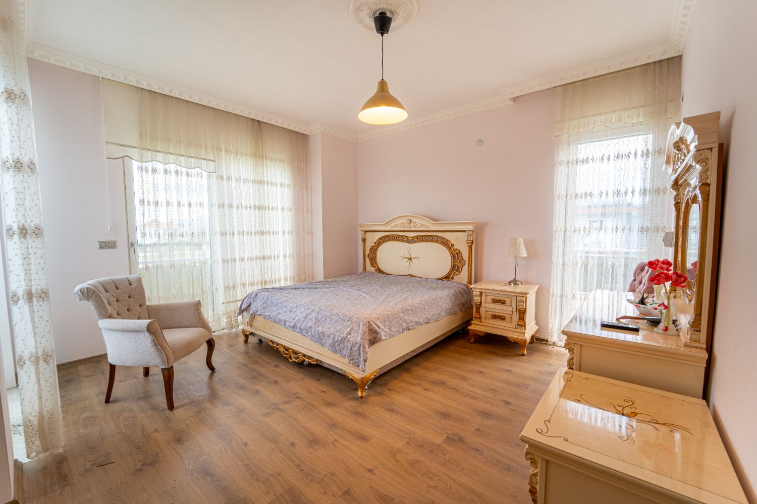 Yeşilbayır Altınkale’de 1050 m² Arsa İçinde Vatandaşlığa Uygun 5+1 Lüks Villa - Resim 20
