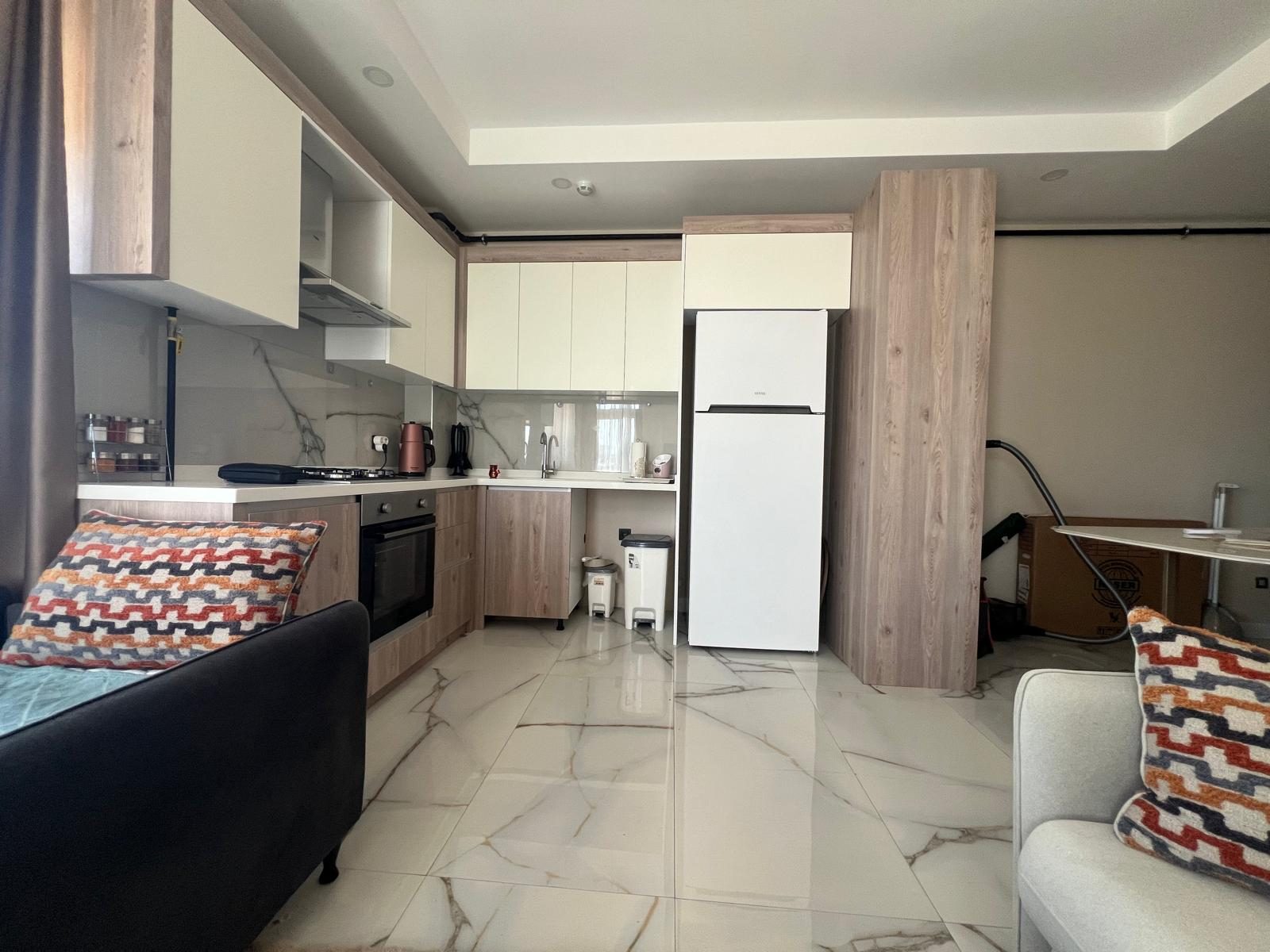 Antalya Kepez Sütçüler Caddesi Üzerinde Full Eşyalı Havuzlu 1+1 Kiralık Daire - Resim 7