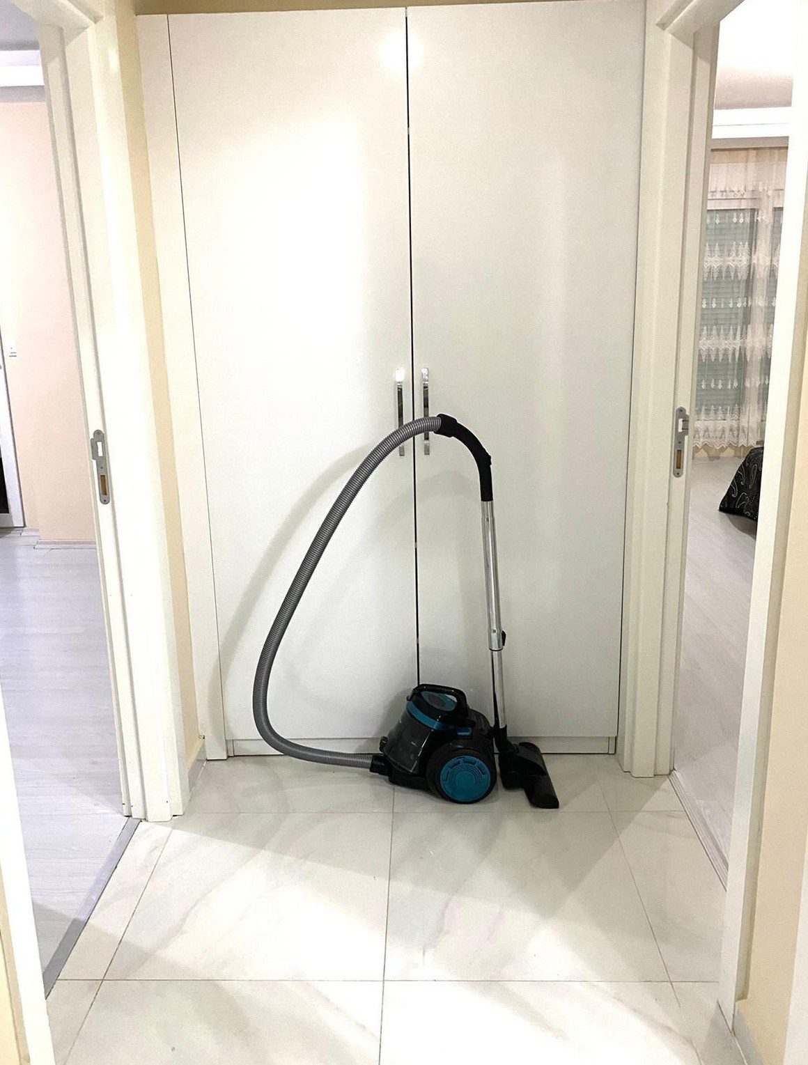 Konyaaltı Sarısu Green Valley’de Havuz Cepheli Eşyalı 2+1 Kiralık Daire - Resim 7