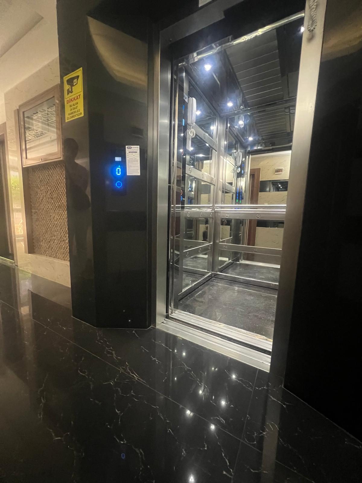 Konyaaltı Liman'da Satılık Full Eşyalı 1+1 Daire | Tuna Residence | Plaja 1 Km - Resim 3