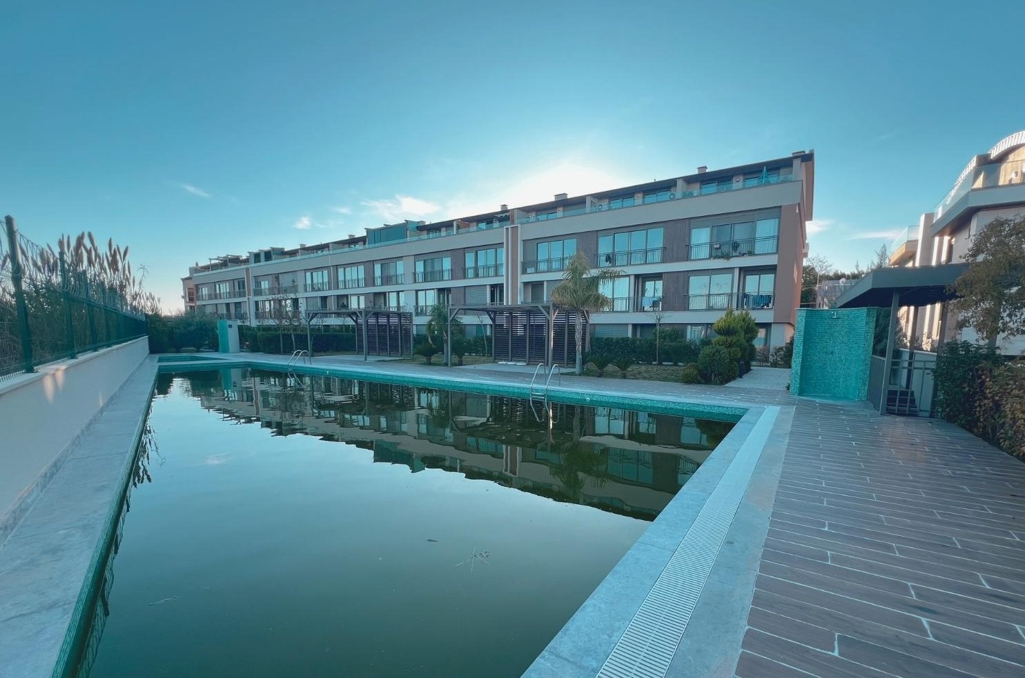 Güzeloba Lara Life Premium’da Eşyalı 2+1 Dubleks | Havuzlu Site - Resim 2