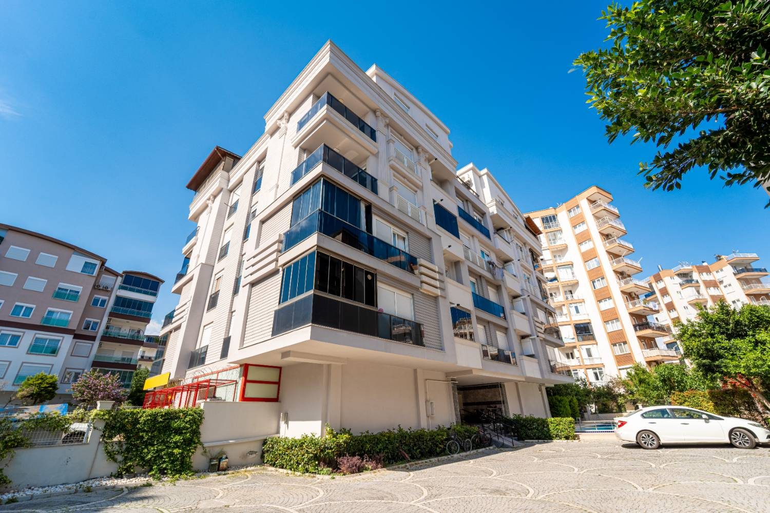 Konyaaltı Hurma’da Full Eşyalı Satılık Lüks 3+1 Daire - Resim 16