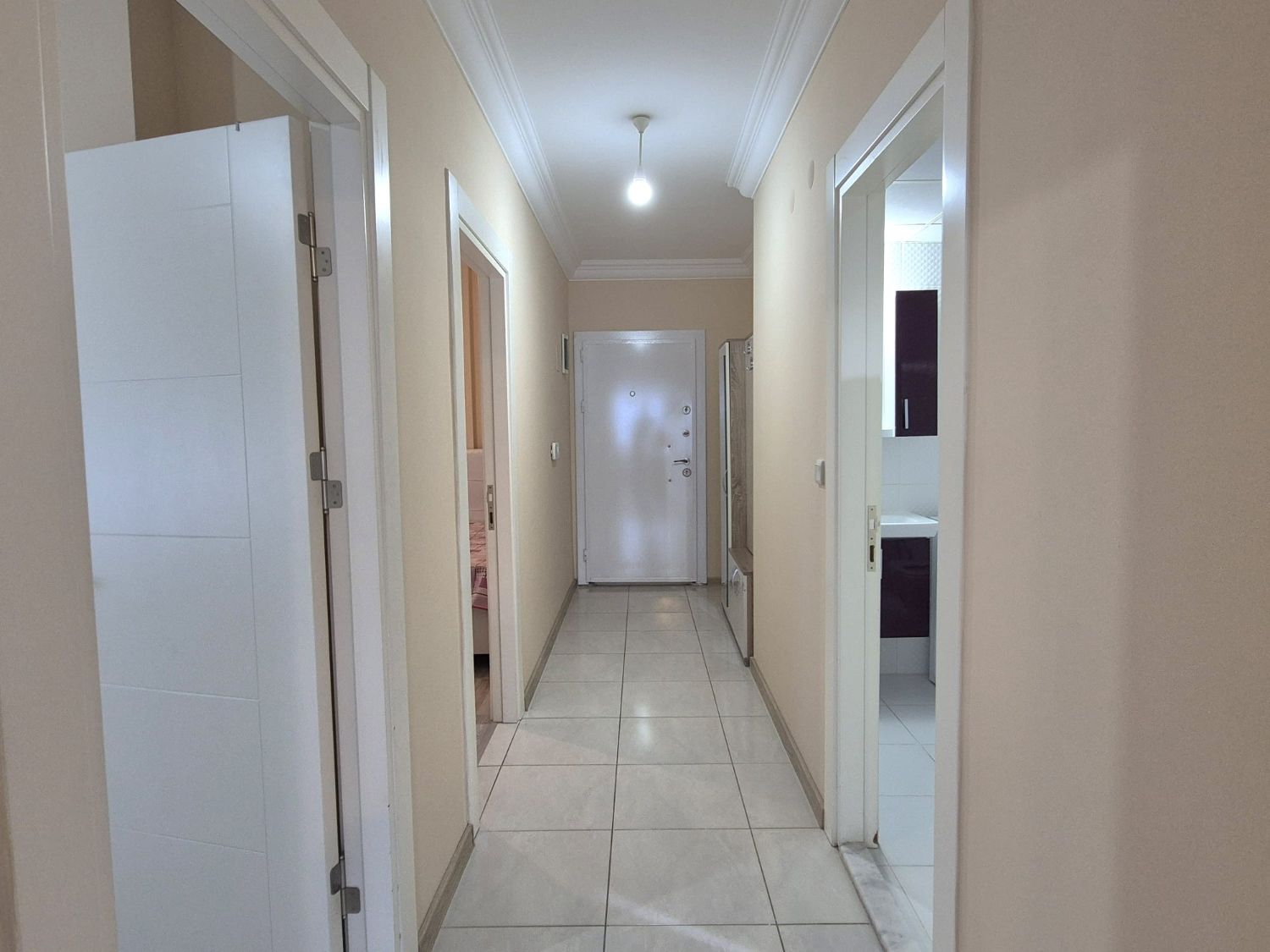 Hurma Mahallesi’nde Full Eşyalı 2+1 Daire – Havuz ve Dağ Manzaralı - Resim 17