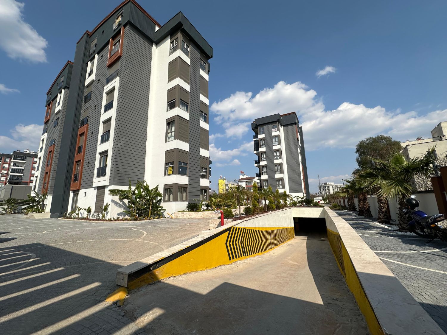 Zamur Garden’da 1+1 Satılık Daire – Havuzlu Güvenlikli Site