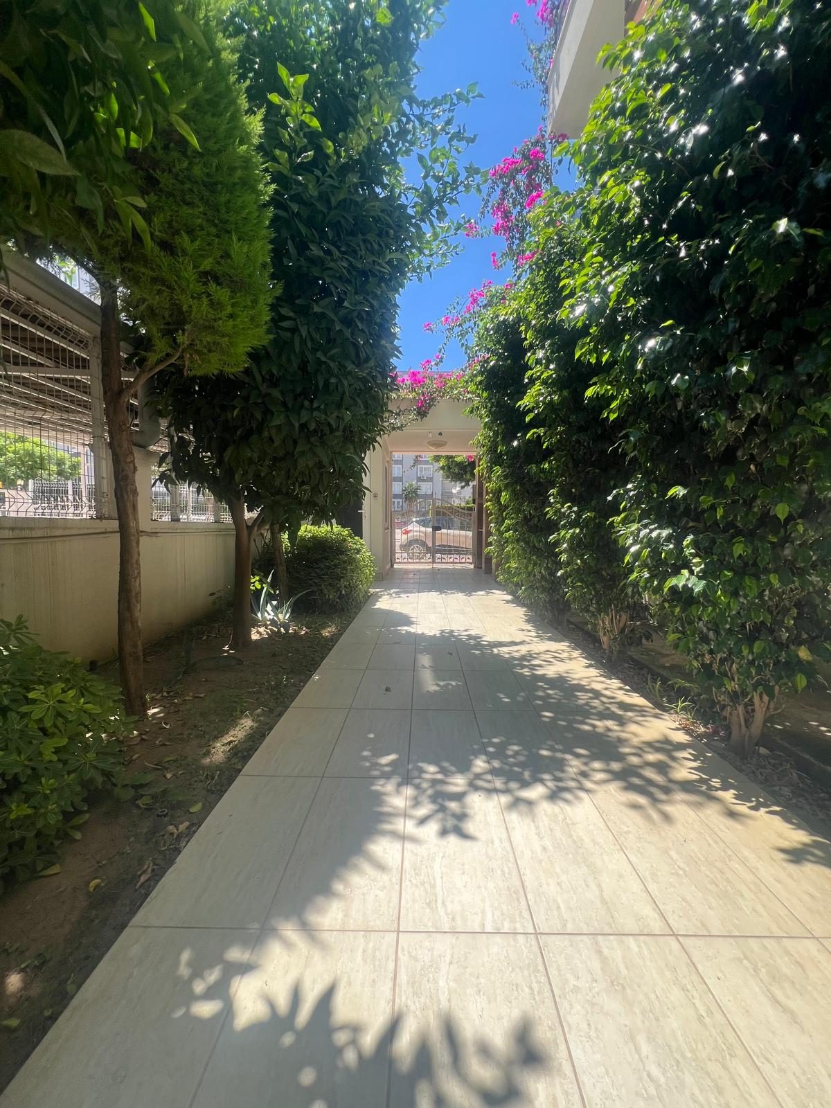 Konyaaltı Liman'da Satılık Full Eşyalı 1+1 Daire | Tuna Residence | Plaja 1 Km - Resim 11