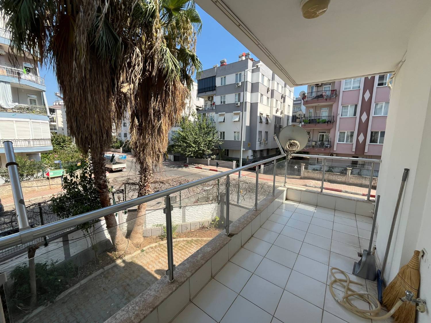 Furnished 3+1 Apartment in Kızılarık Yonca Site 2 – Pool, Parking & Spacious Design - Resim 12